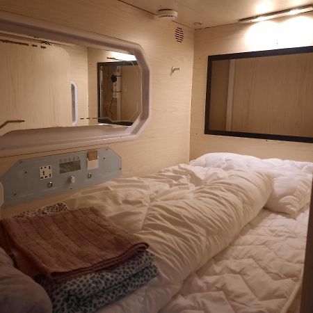 Sleeping Capsule In A Shared Room Odense Kültér fotó